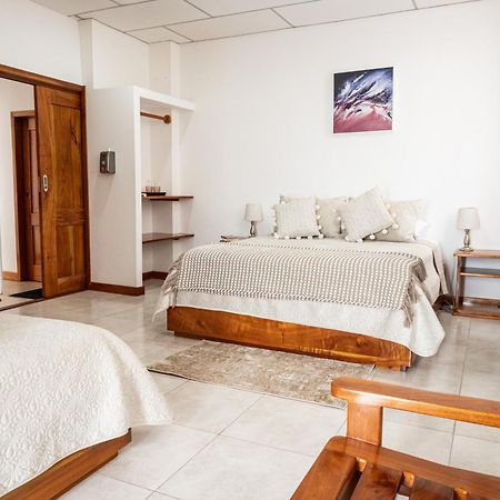 Hotel Ayre By Baltra Puerto Ayora  Dış mekan fotoğraf